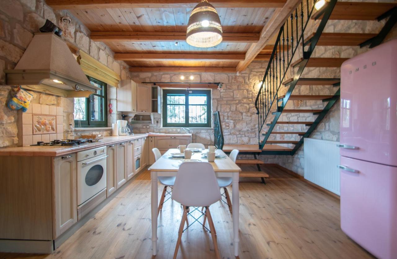 Villa Valory'S House - The Stone House à Vasilikí Extérieur photo